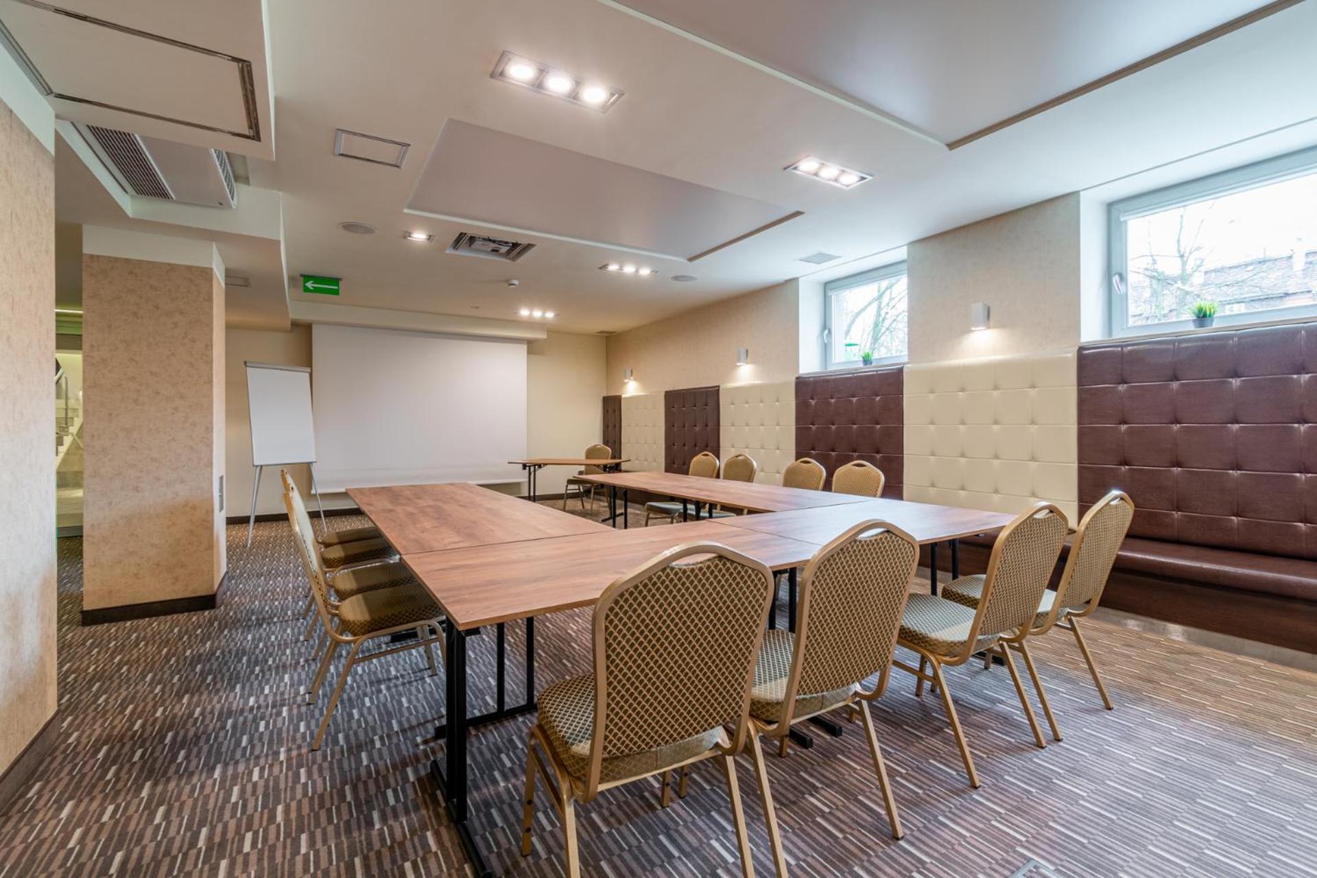 Hotel Diament Zabrze - Gliwice Екстериор снимка