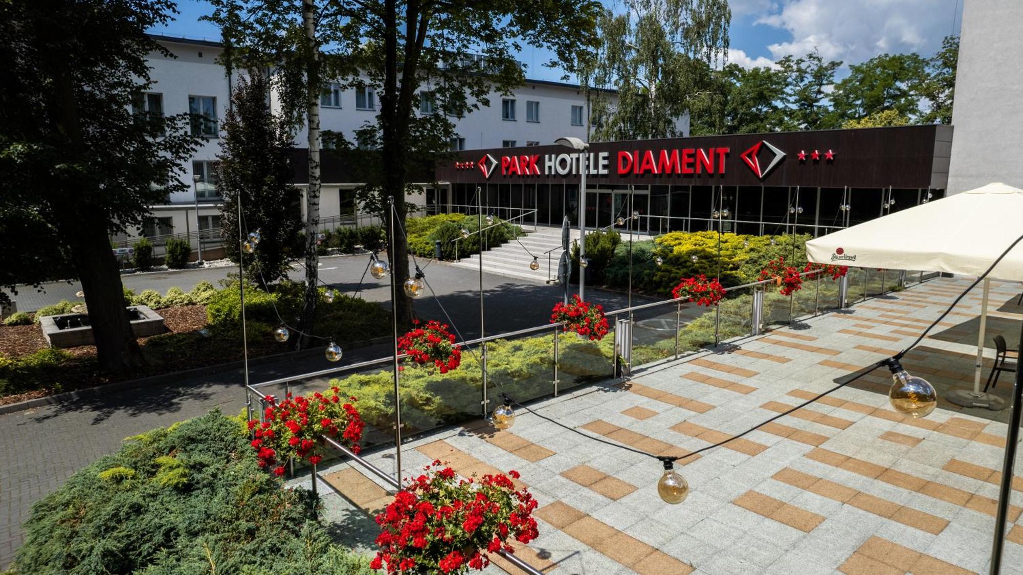 Hotel Diament Zabrze - Gliwice Екстериор снимка