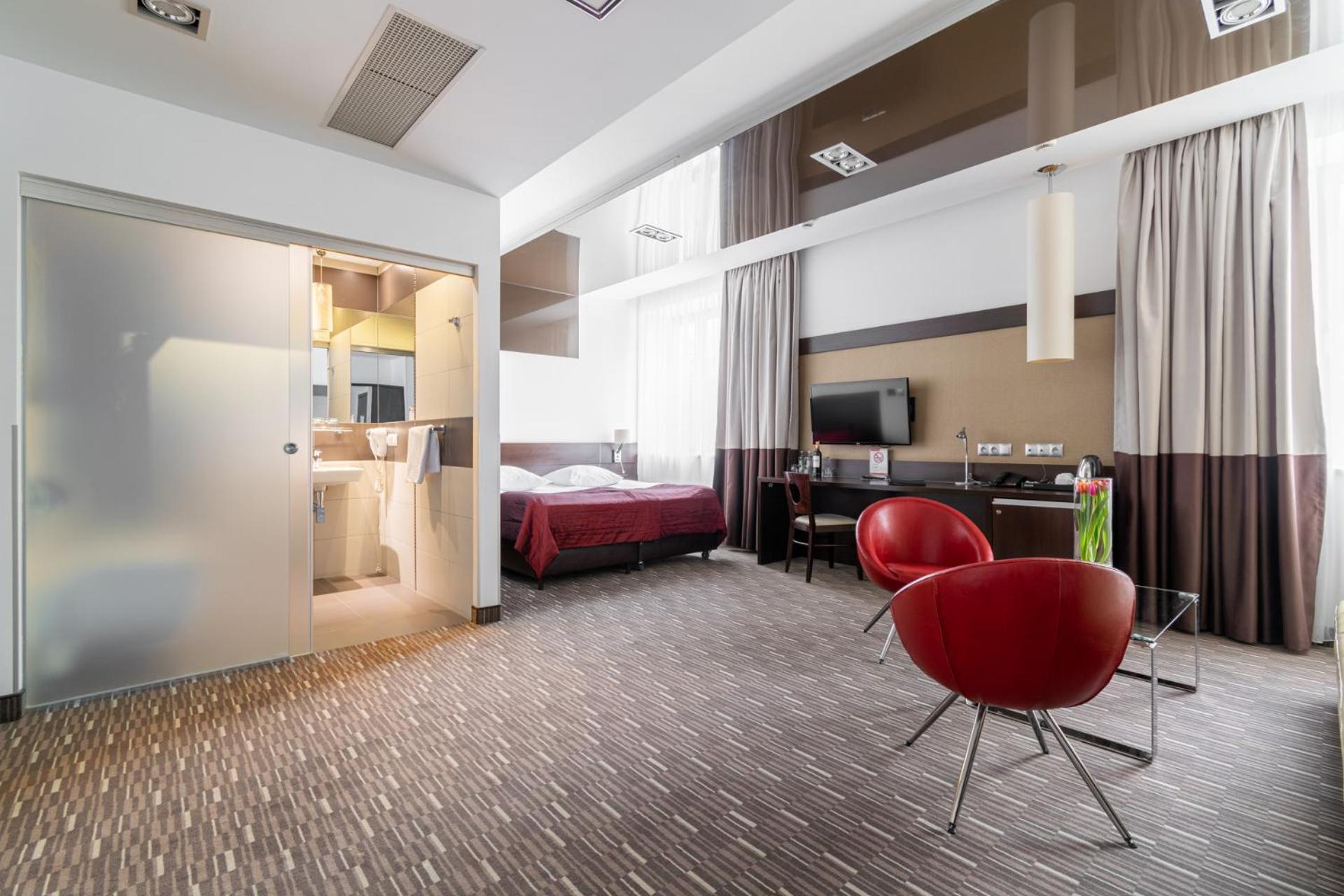 Hotel Diament Zabrze - Gliwice Екстериор снимка