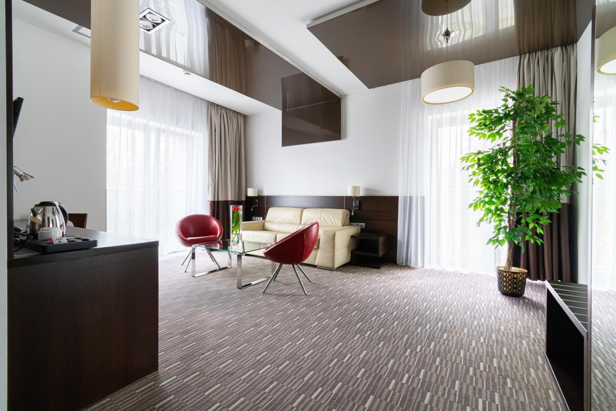 Hotel Diament Zabrze - Gliwice Екстериор снимка