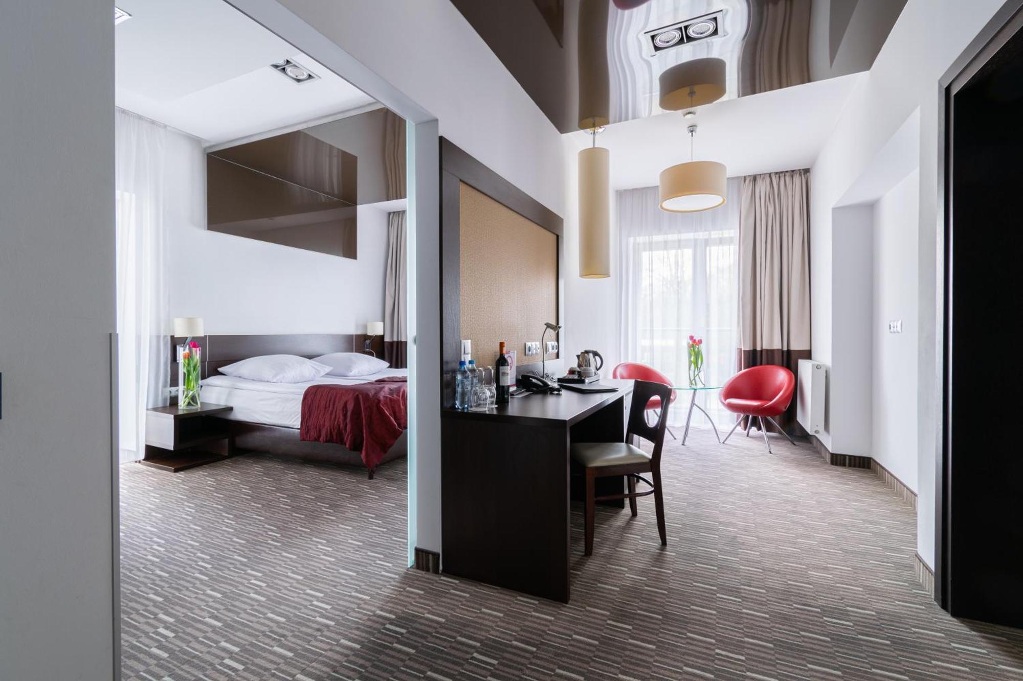 Hotel Diament Zabrze - Gliwice Екстериор снимка